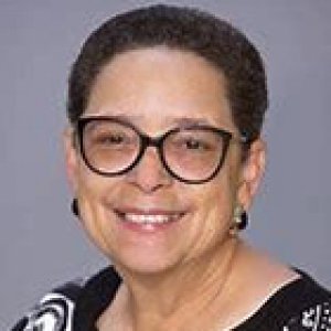 Headshot of Gayle Guilford